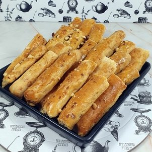 ΚΟΥΛΟΥΡΑΚΙΑ ΑΛΜΥΡΑ ΜΠΑΣΤΟΥΝΑΚΙΑ