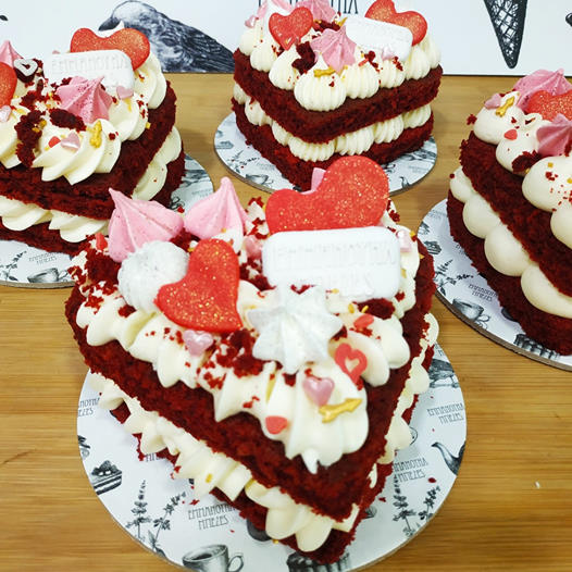 ΚΑΡΔΙΑ RED VELVET